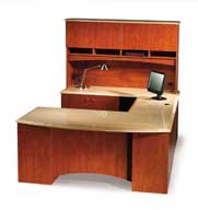Pacifica U-Shape with Hutch (Pacific Cherry)