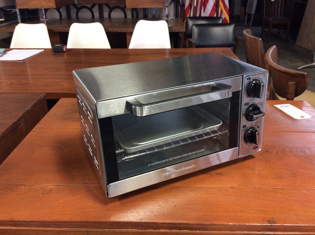 Hamilton Beach Toaster Oven in Stainless Steel 31401
