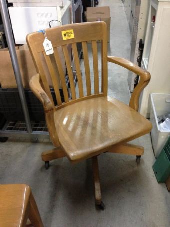 Wooden Swivel Desk Chair with Arms