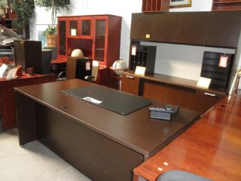 OFS Desk Credenza and Hutch Set (Java)