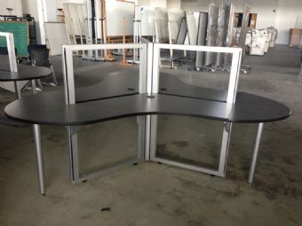 Triple Desk Pod with Glass Dividers