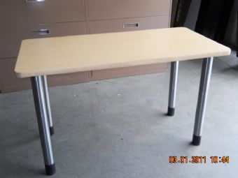 Maple 4 Leg Utility Table