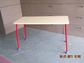 4-Leg Utlility Table 