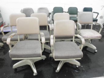 Vintage Swivel Tanker 257 Chair With Arms in Desert