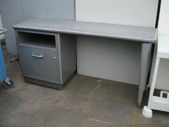 Vintage Metallic Single Ped Tanker Desk 