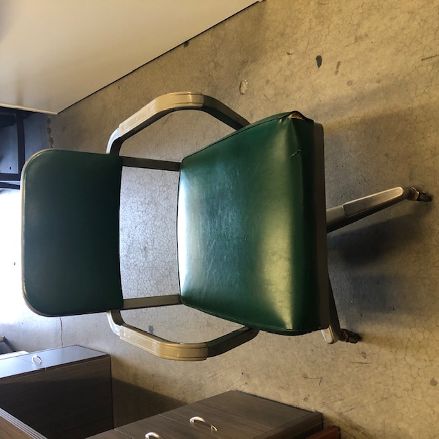 Chair 4698